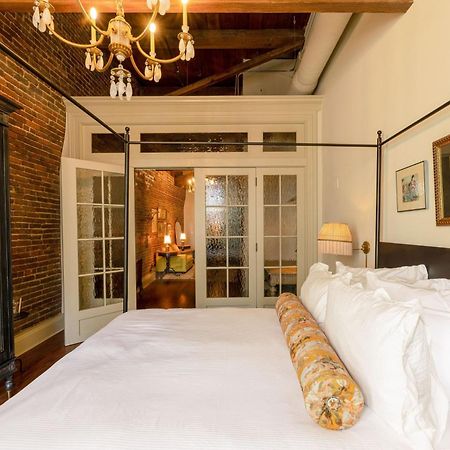 Hotel Cleo, Knoxville Downtown, A Tribute Portfolio Hotel 外观 照片