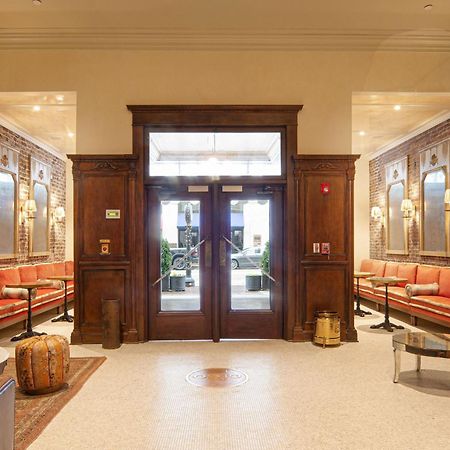 Hotel Cleo, Knoxville Downtown, A Tribute Portfolio Hotel 外观 照片