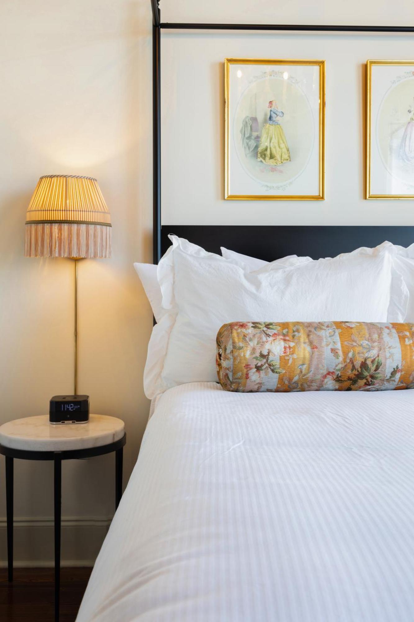 Hotel Cleo, Knoxville Downtown, A Tribute Portfolio Hotel 外观 照片