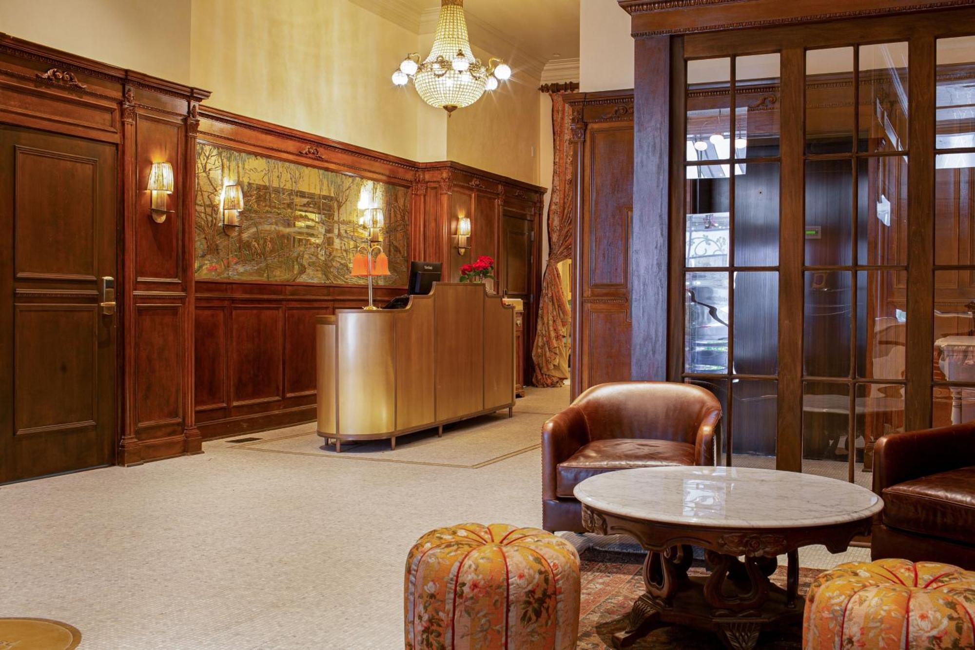 Hotel Cleo, Knoxville Downtown, A Tribute Portfolio Hotel 外观 照片
