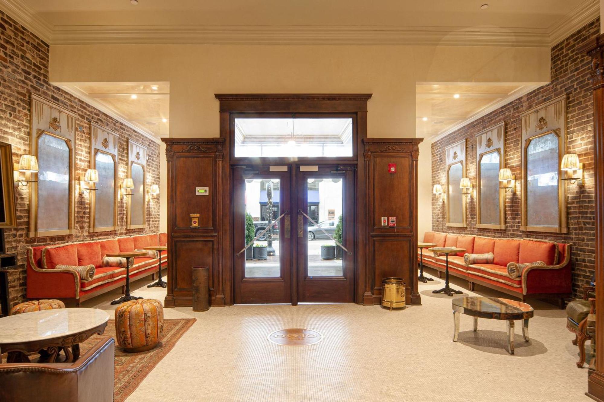 Hotel Cleo, Knoxville Downtown, A Tribute Portfolio Hotel 外观 照片
