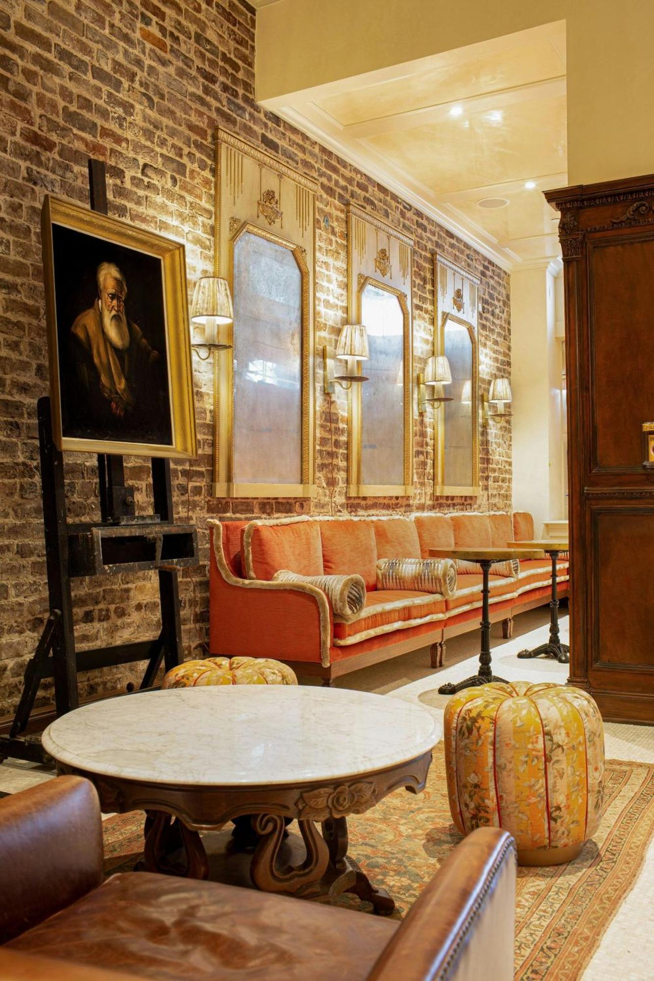 Hotel Cleo, Knoxville Downtown, A Tribute Portfolio Hotel 外观 照片